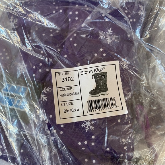 Storm Kidz purple snowflake print snow boots big girl’s size US 6 M - Picture 8 of 8